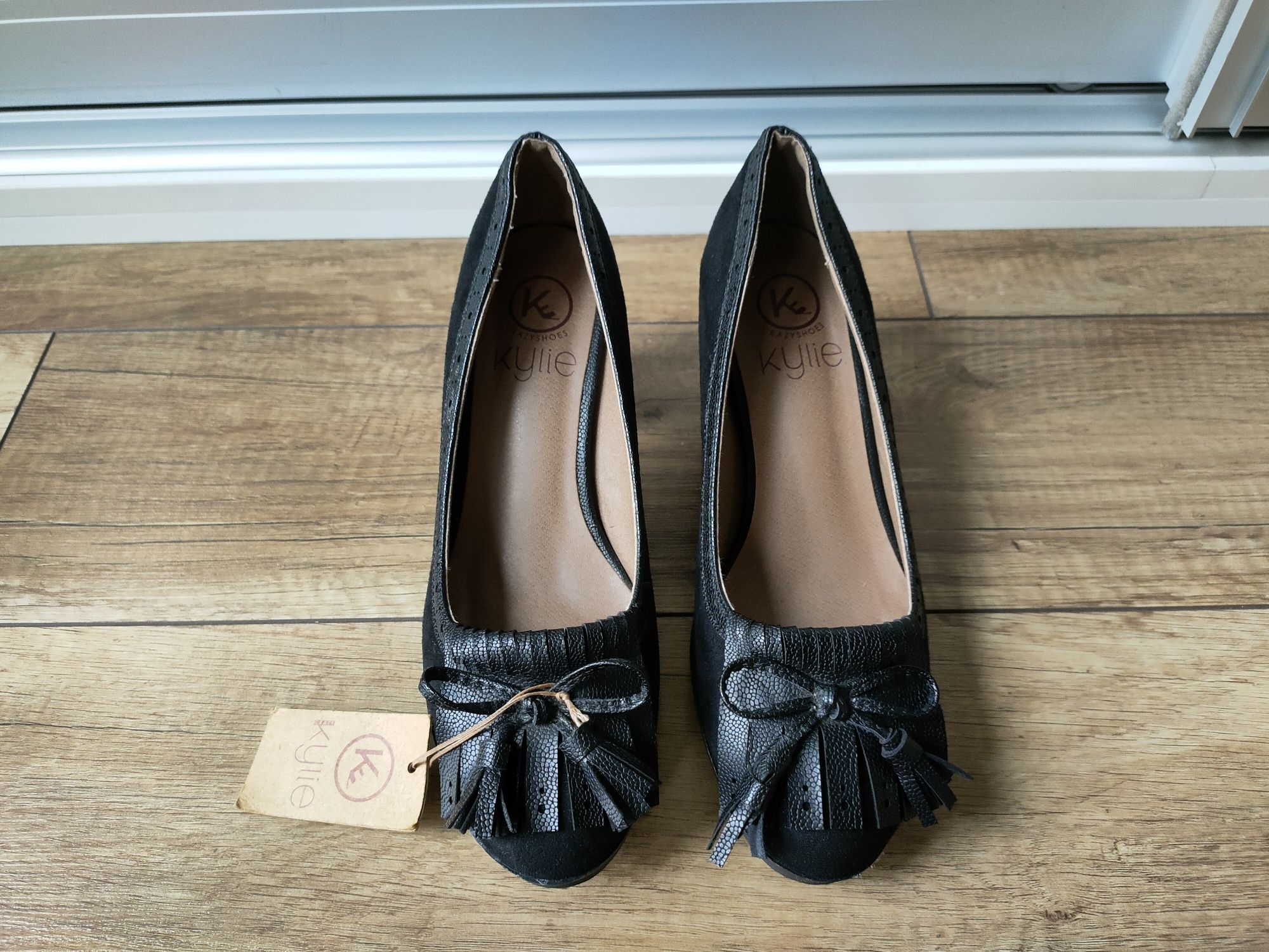 Czółenka Kylie Crazy Shoes buty na obcasie Sabela r. 38 25cm