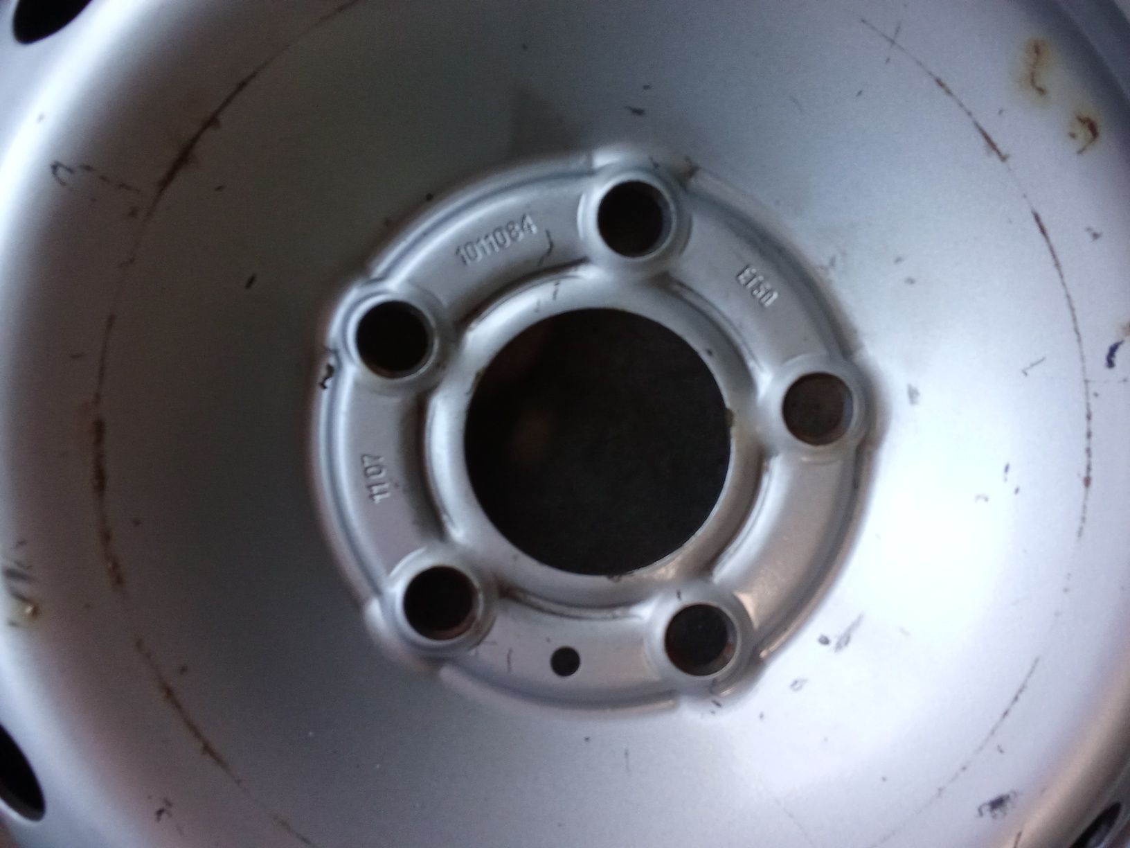 Felgi StaloweTrafic Vivaro 5x118 16cali Opony Lato C