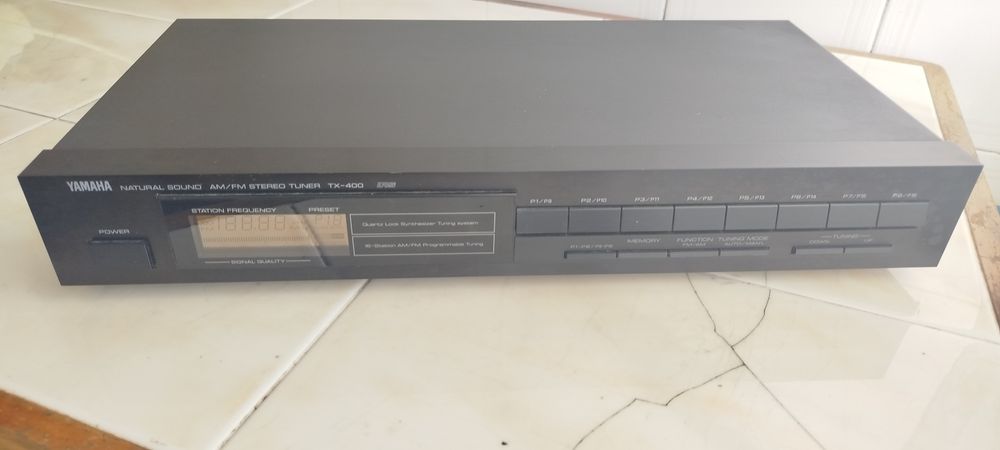 Yamaha sintonizador TX 400