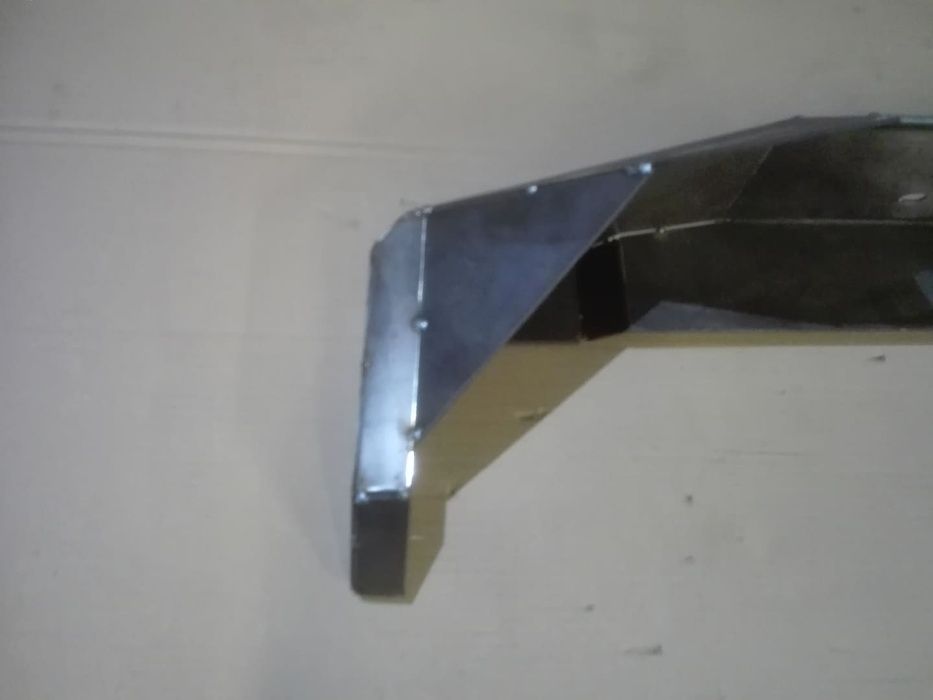 Zderzak stalowy Suzuki Vitara 1.6 tył tylny w częściach do pospawania