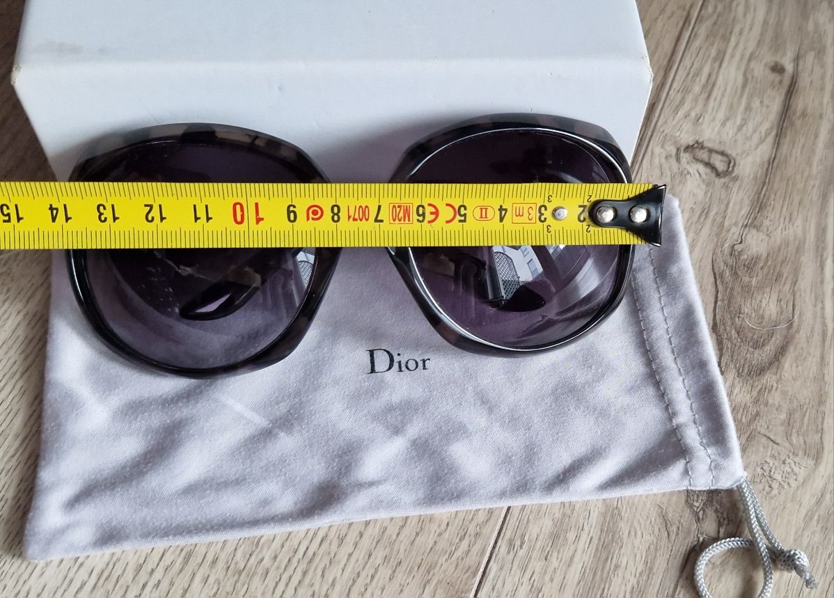 Oryginalne okulary przeciwsłoneczne Christian Dior stan bdb