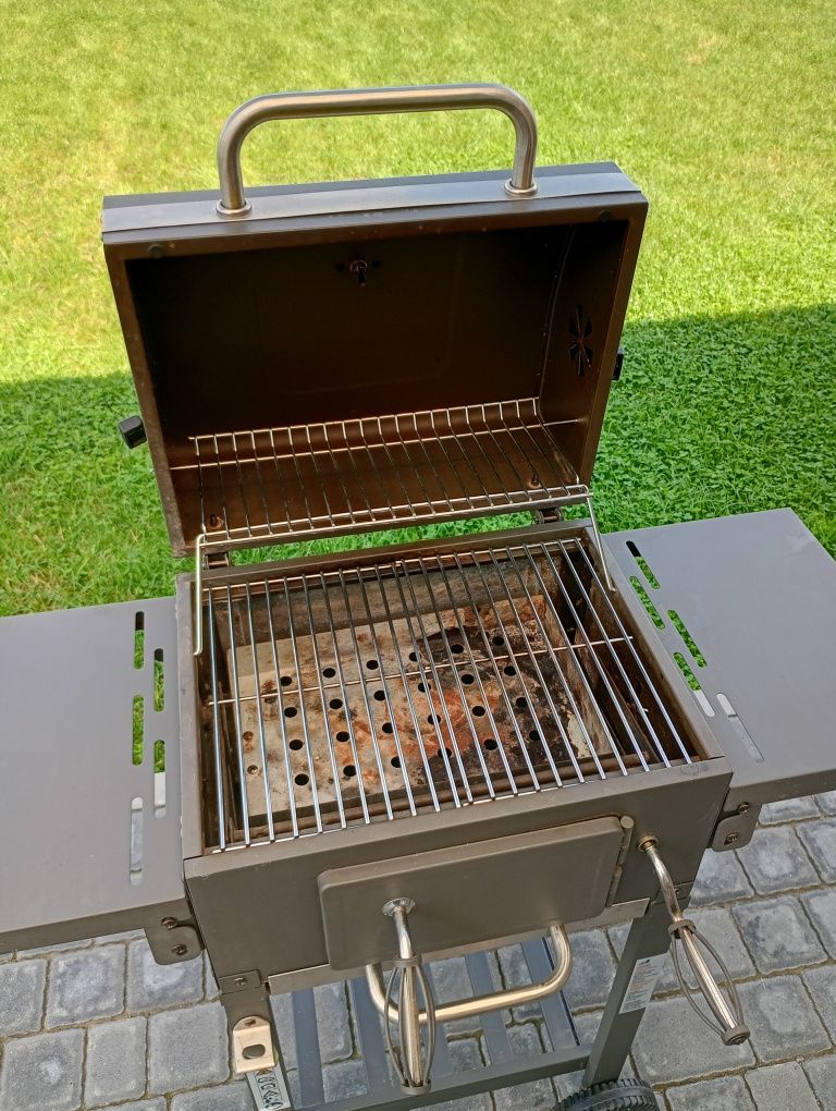 Grill ogrodowy węglowy termometr