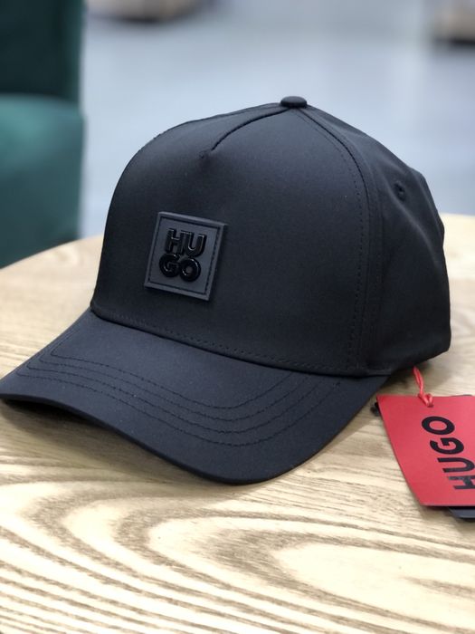 Кепка HUGO чоловіча колір чорний Осінь-Зима