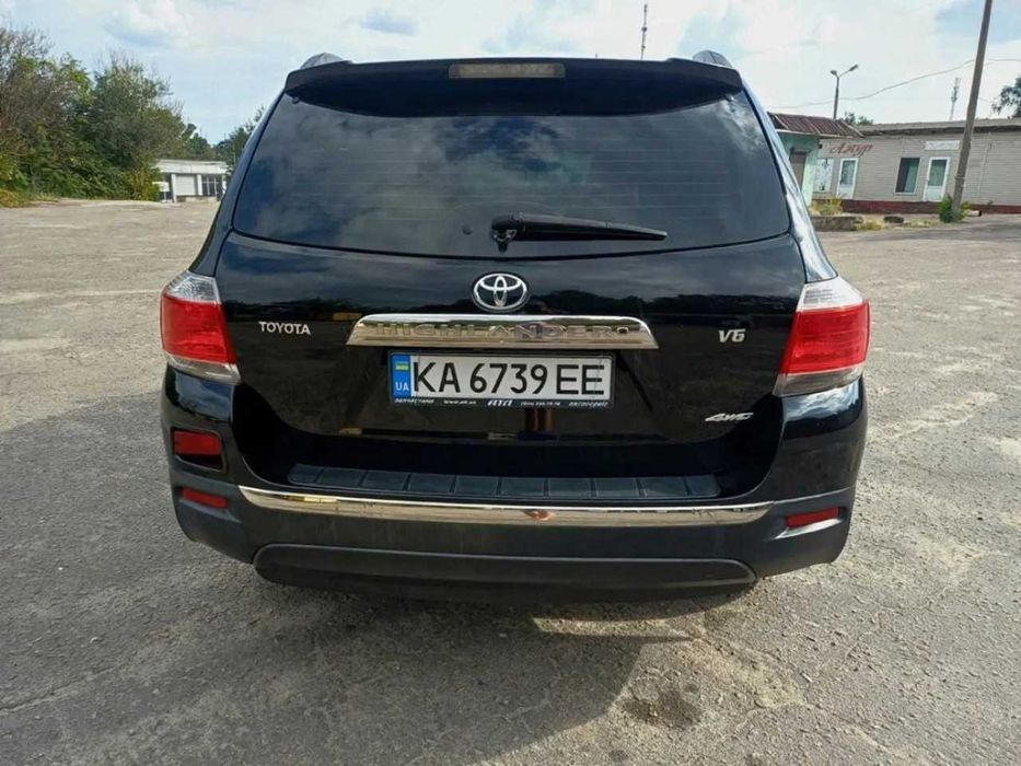 Toyota Highlander 3.5 V6 4WD • 7 мест • Япония • ГБО • 2011