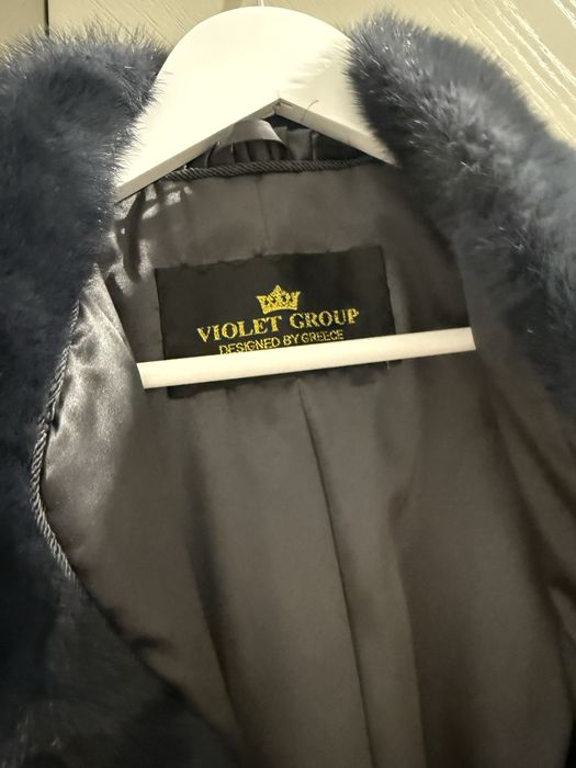 Шуба норкова . Стан новоі , темно синя.