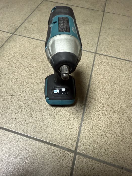 Klucz udarowy Makita 18v