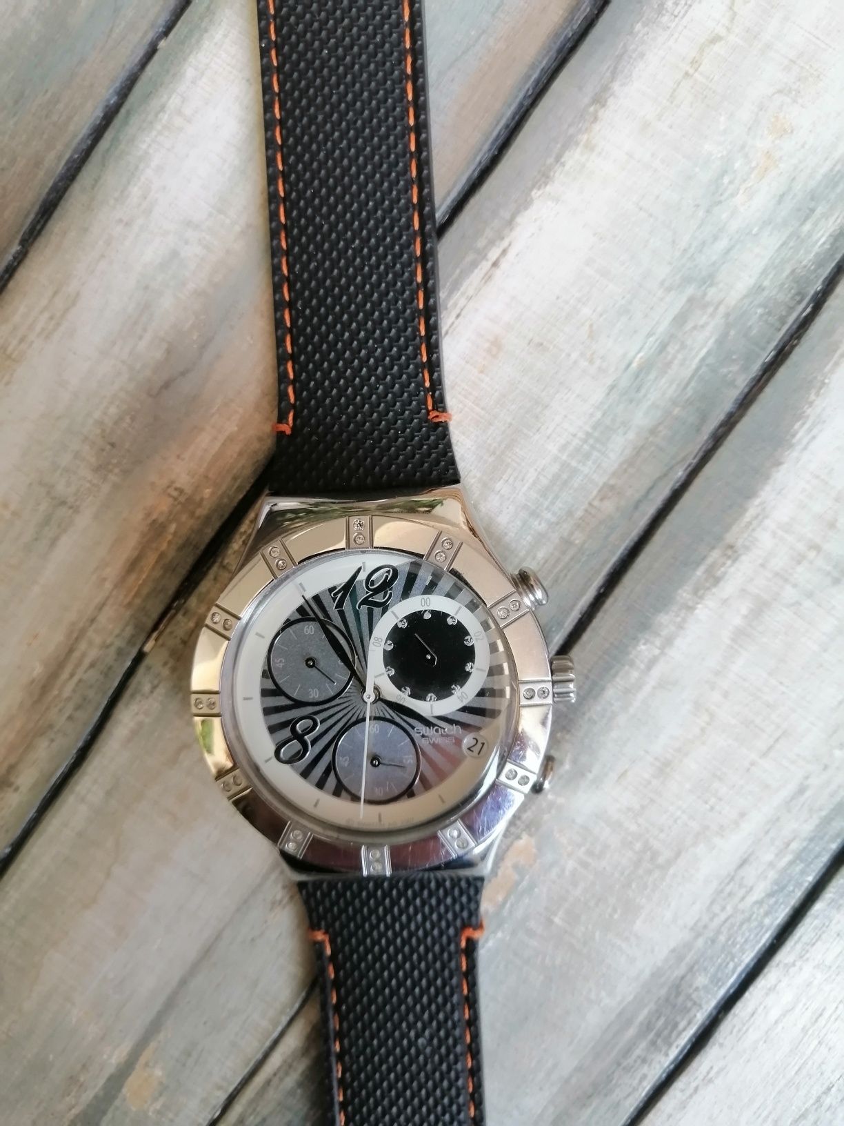 Часы Swatch  Швейцарские