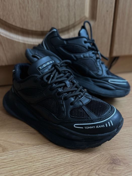 Кросівки жіночі Tommy Hilfiger