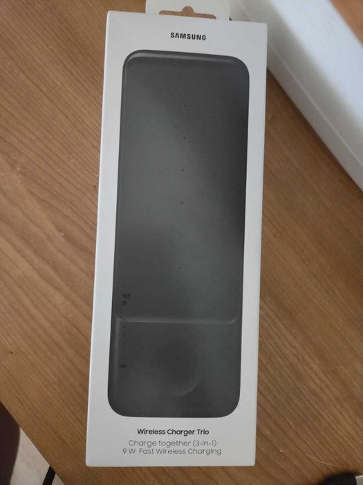 Carregador Sem Fios Triplo Samsung EP-P6300TBEGEU - Preto