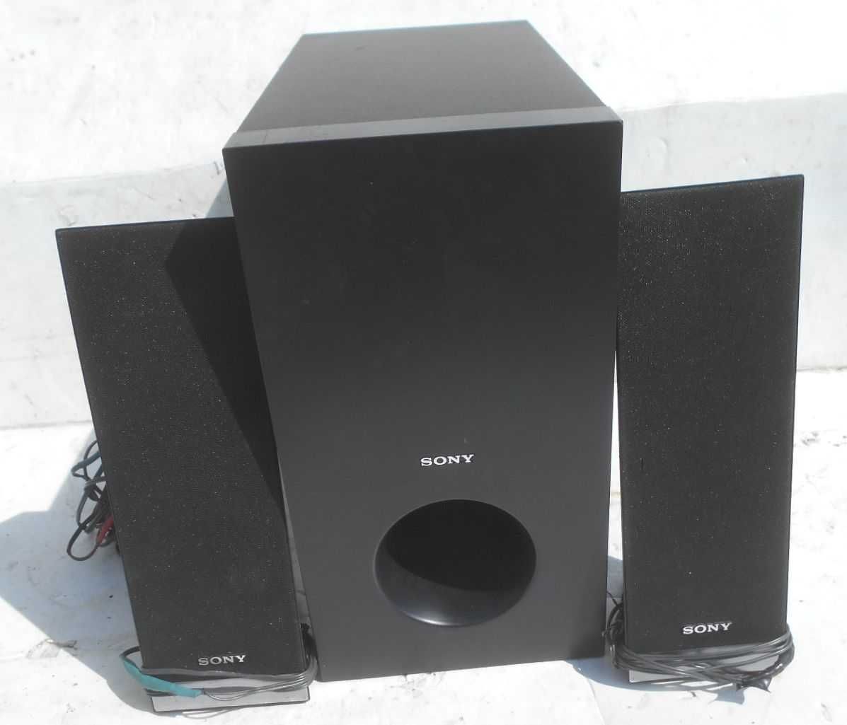 SONY Kino domowe HDB-F300 , Subwoofer SS-WSF300  kolumny SS-TSF300 2:1