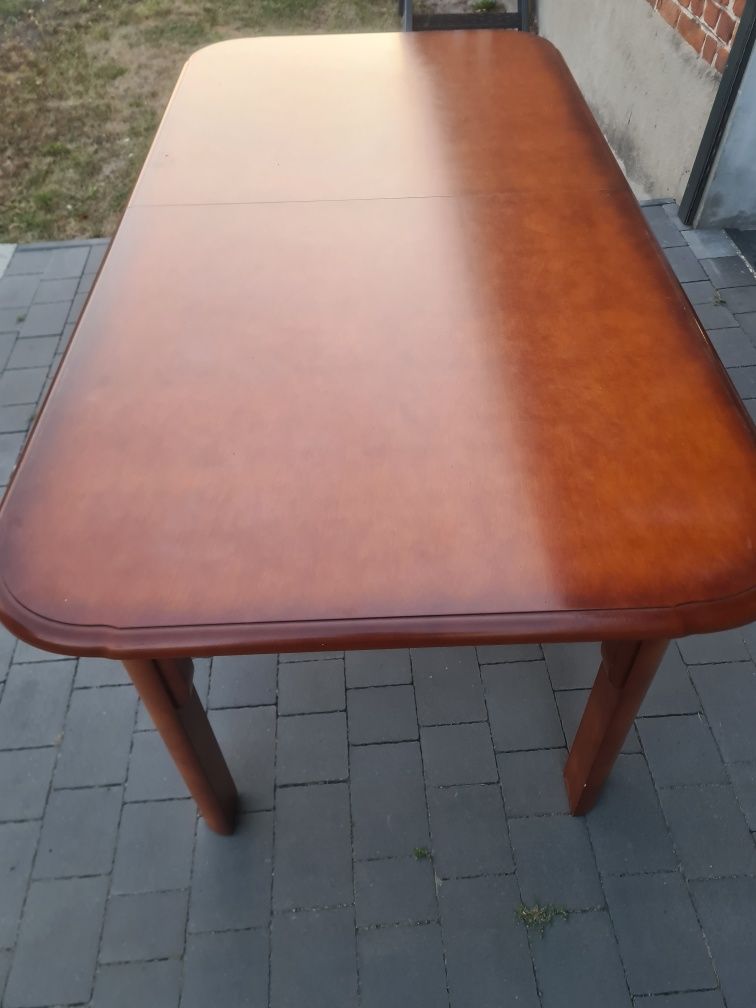 Stół z litego drewna