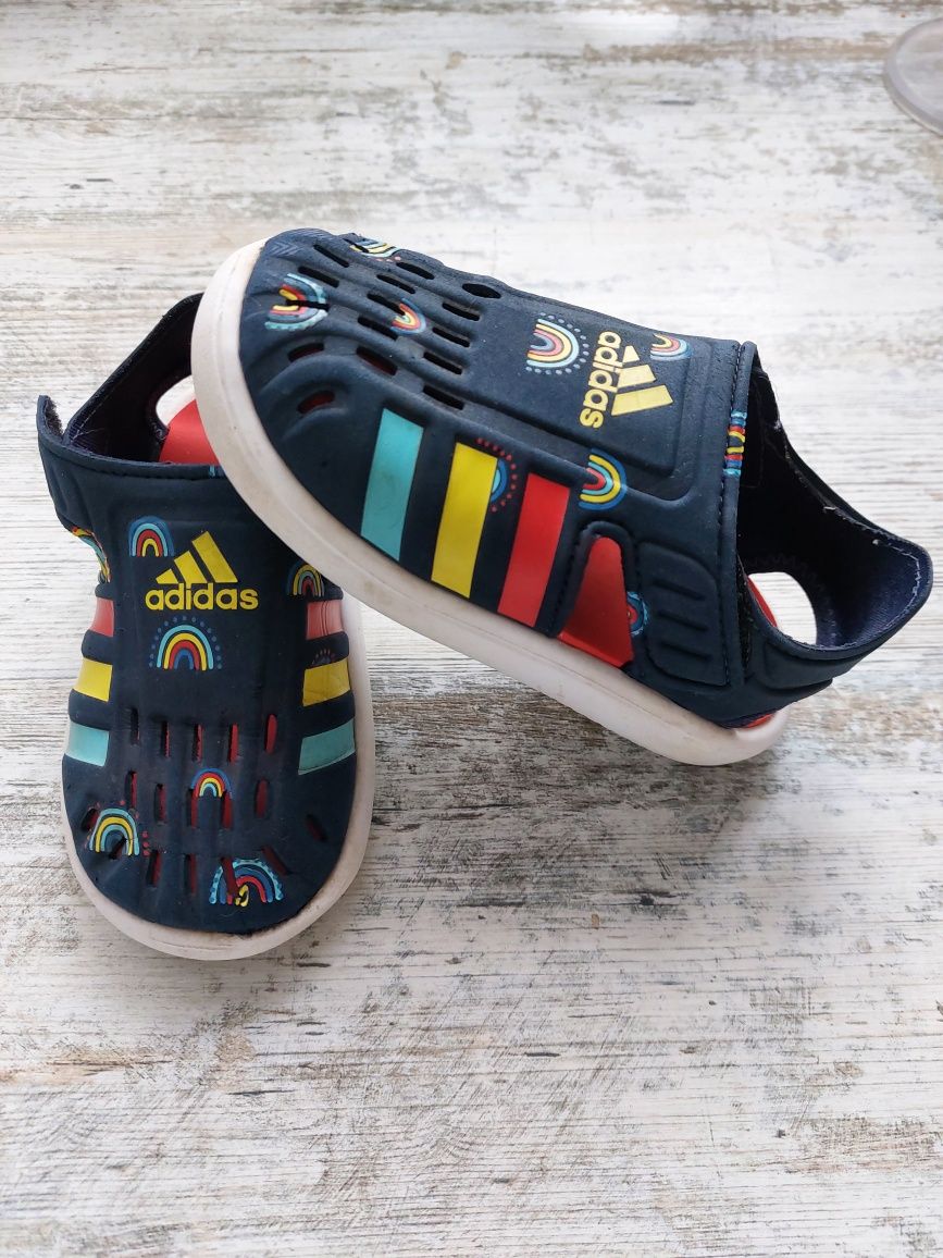 Adidas оригинальные детские сандали