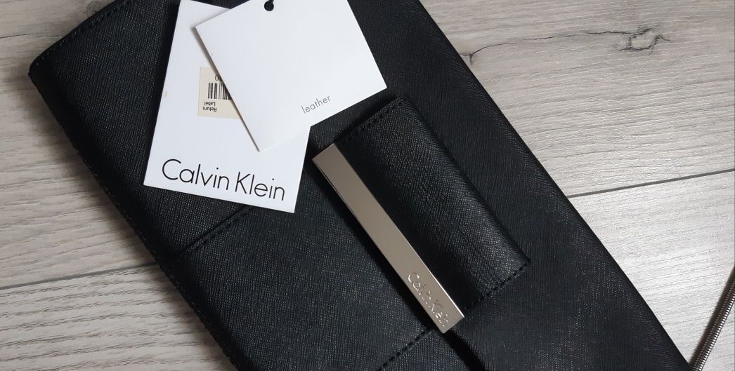 Torebka damska Calvin Klein ze skóry