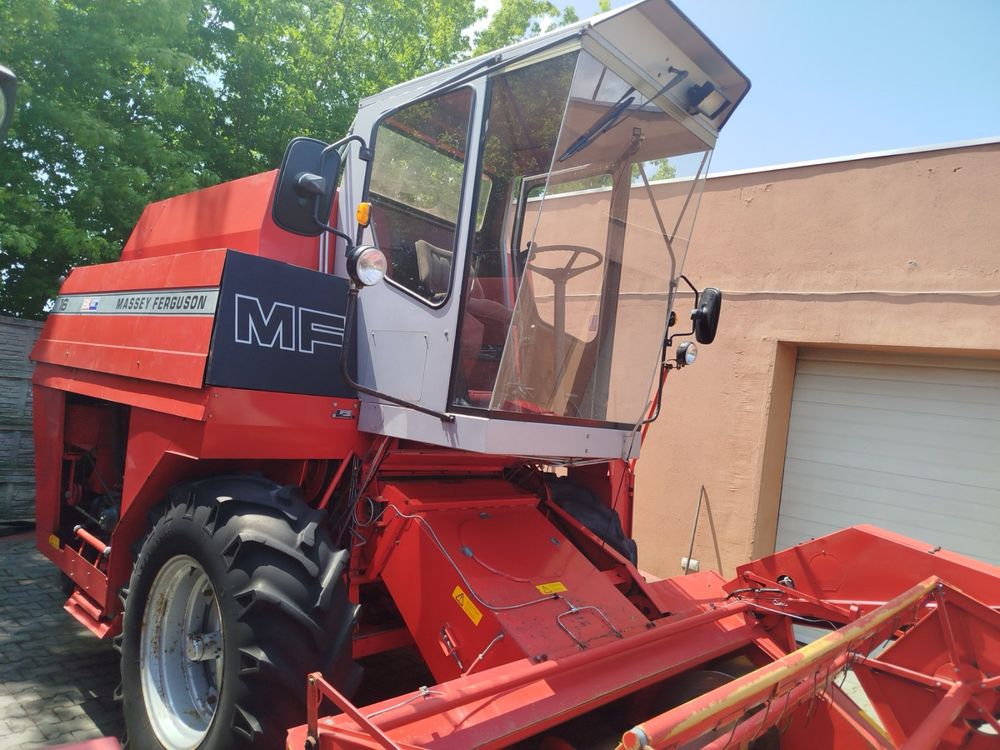 Комбайн зернозбиральний Massey Ferguson 16. Майсей Фергусон 16