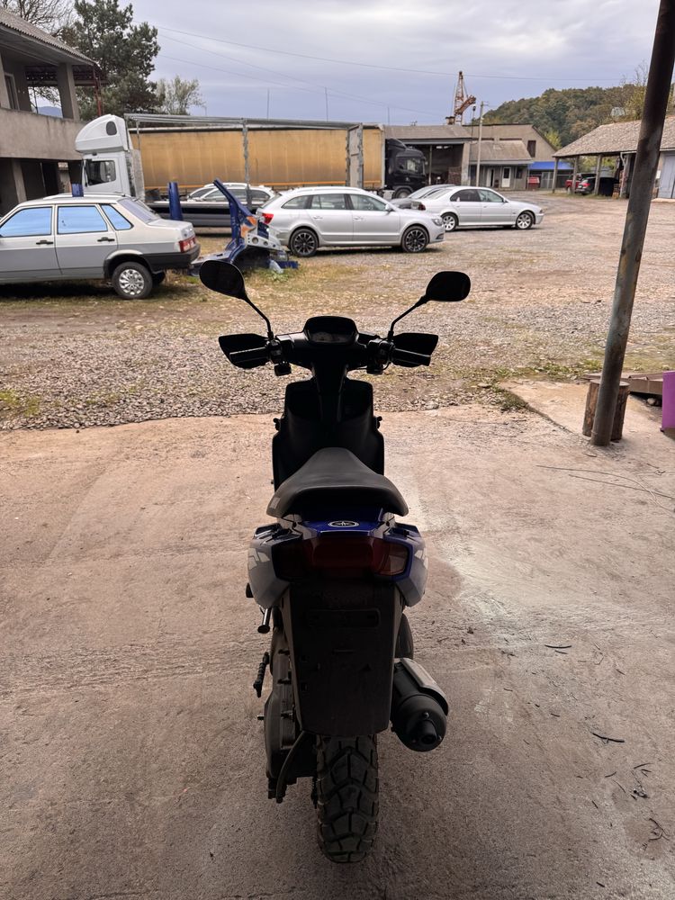 Продам Yamaha BWS 100 (бвс,утка,ямаха)