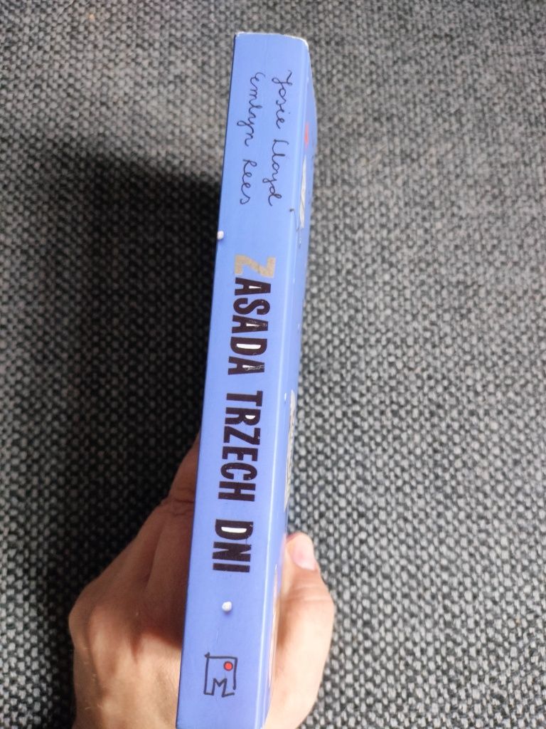 Zasada trzech dni-Josie Lioyd;Emlyn Rees
