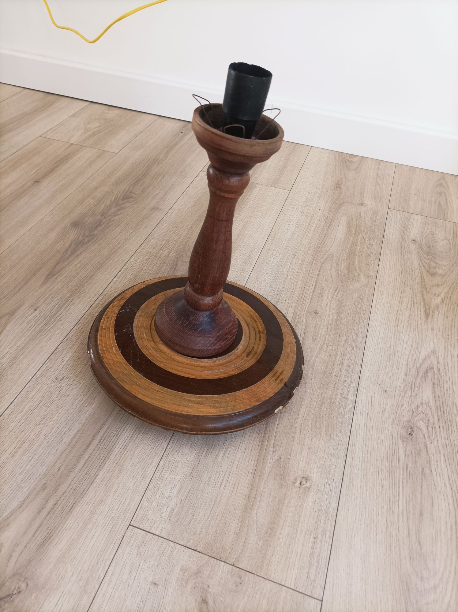 Lampy do wnetrza oswietlanie