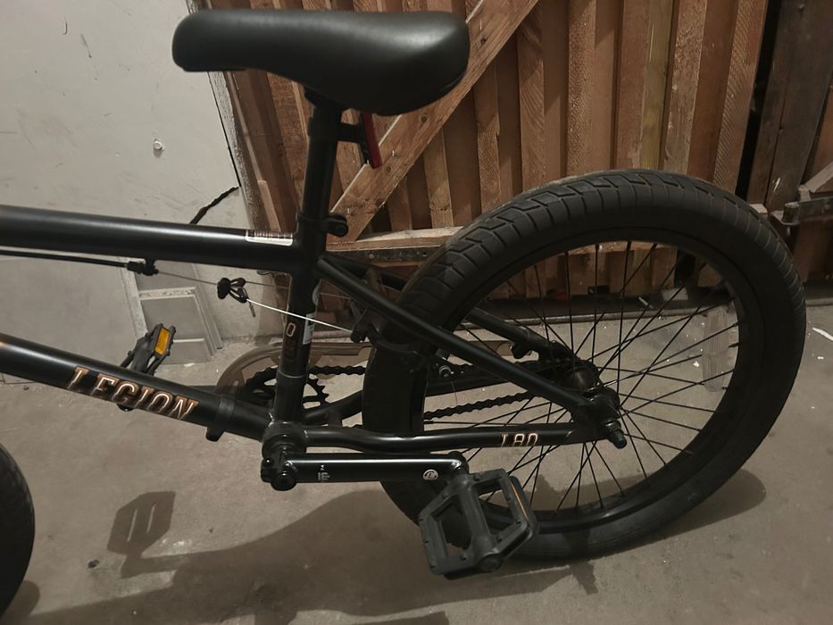 BMX Mongoose legion L80