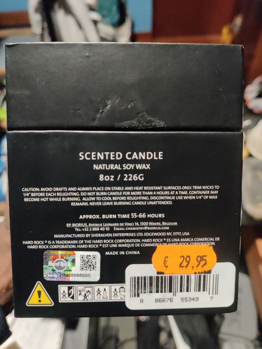 Vela com aroma marca hard rock