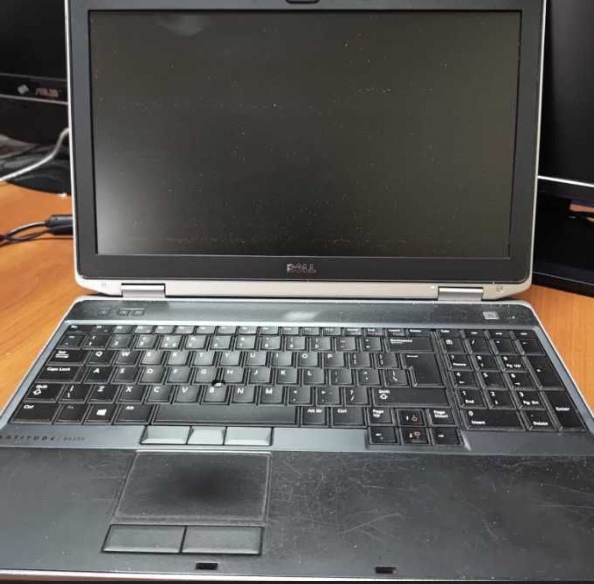 3 x laptop DELL E6530 E6420 E6520 niekompletne - dawcy patrz info