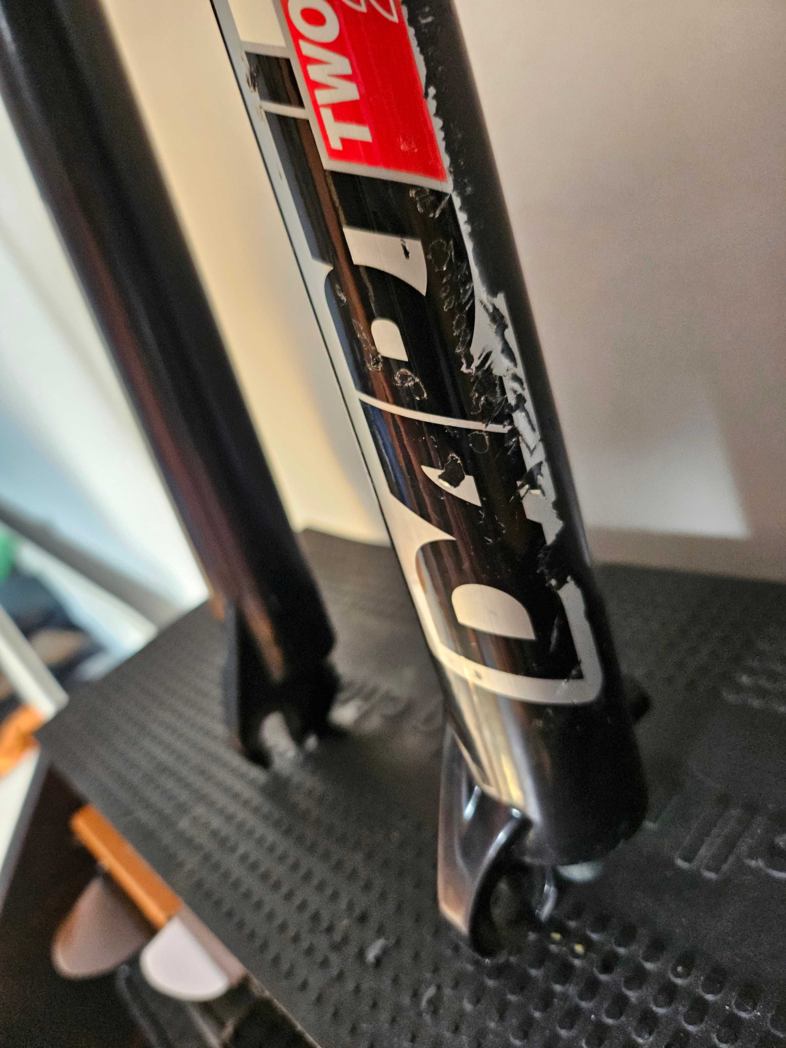 Amortyzator Rock Shox Dart Two 100mm | Koło 26" | 1 i 1/8 | V-Brake
