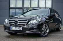 Mercedes-Benz Klasa E E300 Bogata wersja Niski Brzebieg Bezwypadkowy