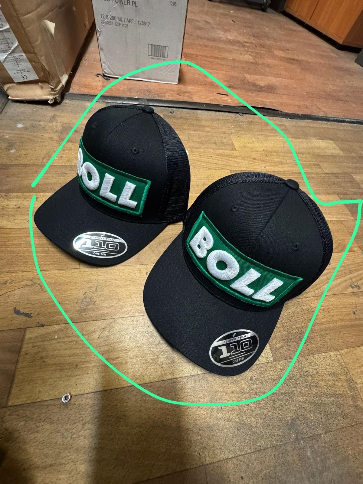 Czapki boll Speedway