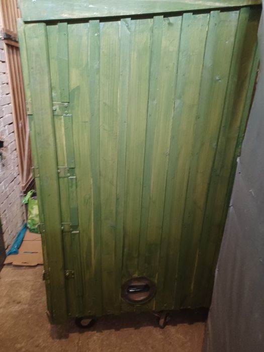 Nowa wędzarnia  olchowa  z kominem  180cm