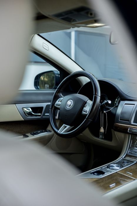 Jaguar XF S 3.0V6 Bi-Turbo Troca