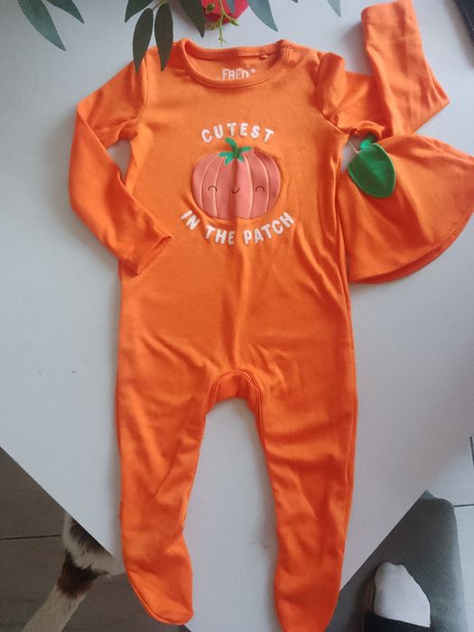 Super pajacyk niemowlęcy dla malucha z dynią, nowy F&F