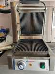 Grill kontaktowy Hendi 1800W