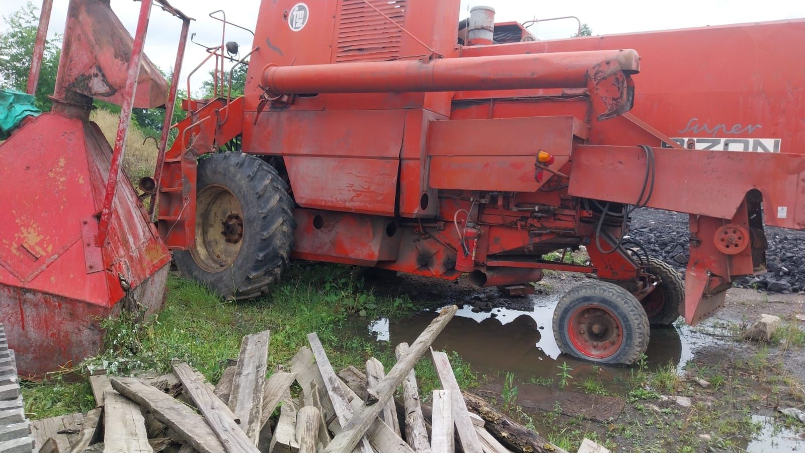 Kombajn Bizon  na części lub w całości
