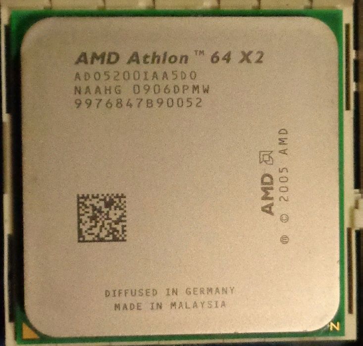 AMD Athlon 64 X2 5200+ 2700 MHz степпинг G2