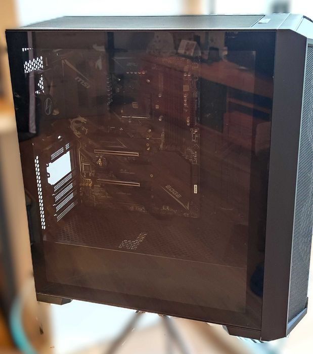 Комплект корпус ПК Lian Li + материнська плата MSI X570S + БЖ EVGA 750