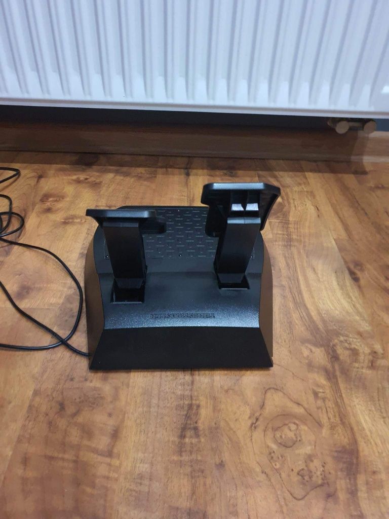 Kierownice thrustmaster Ferrari