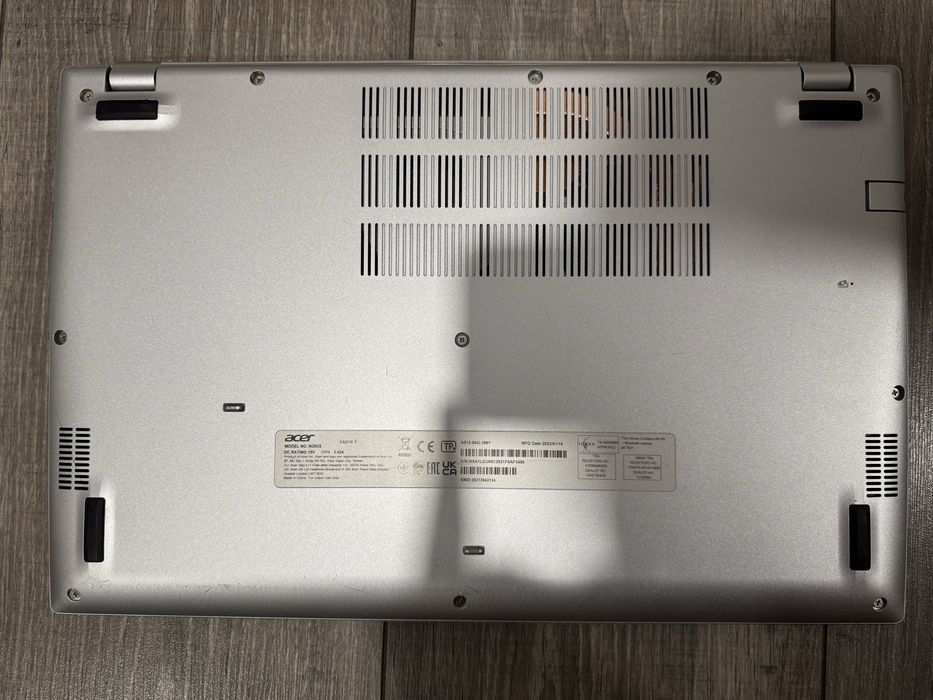 Ігровий ноутбук Acer 2022. MX350, DDR4 12Gb, NVMe 256Gb, HDD500Gb.