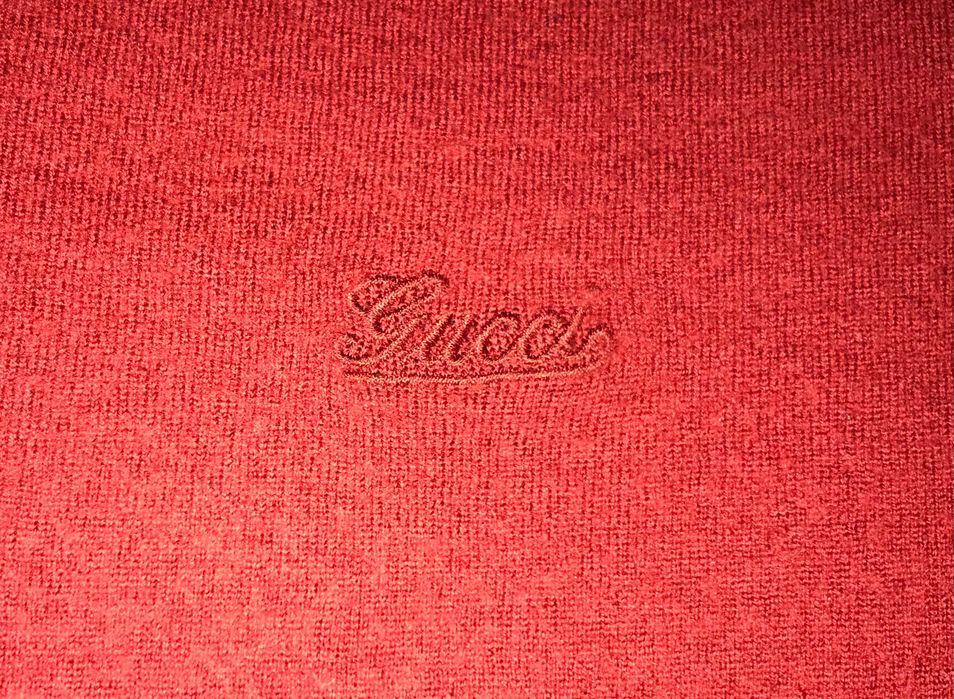 Свитер-кофта из шерсти от лакшери бренда Gucci, оригинал.