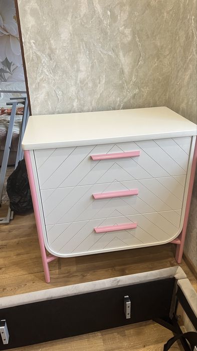 Пеленальний комод