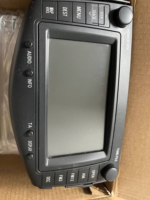 Toyota rav4 radio nawigacja