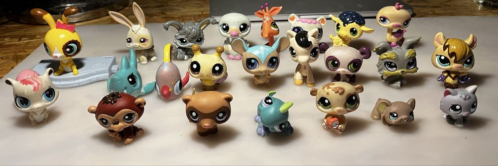 Zestaw littlest pet shop 19 sztuk