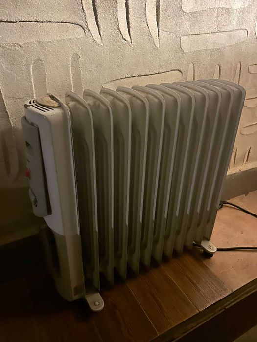 2 Aquecedores a óleo