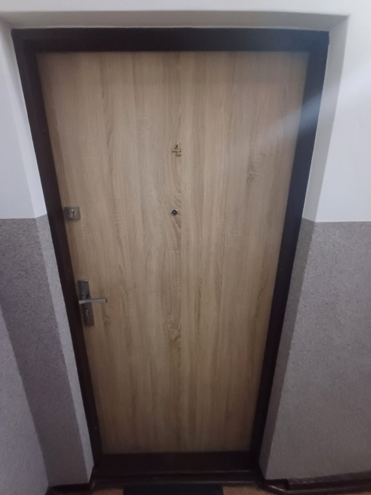 Drzwi zewnętrzne klatkowe 90cm. Lewe