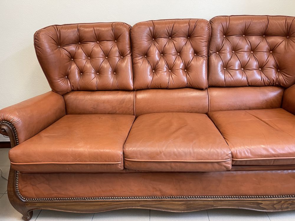 Sofa Vintage em Pele de 1975 c/ 2 Poltronas