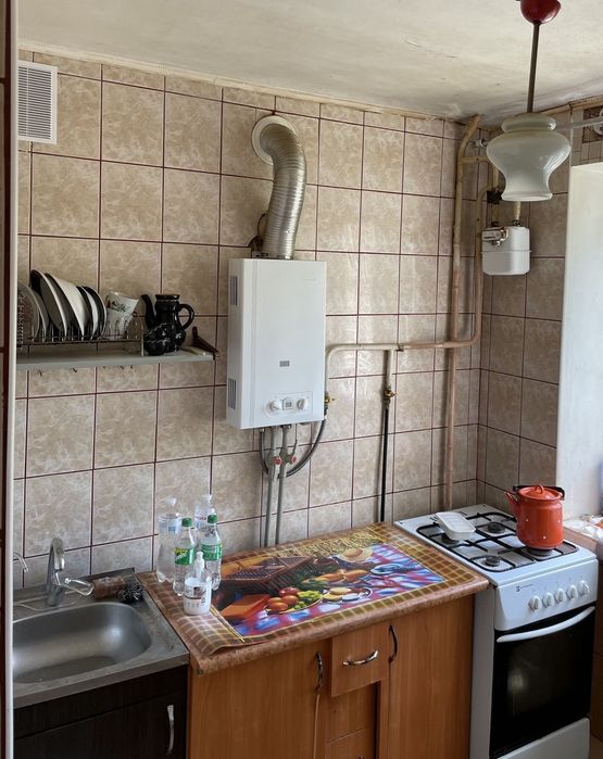 Здається квартира на довготривалий термін.