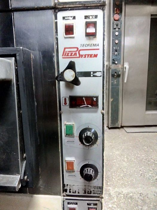 Piec do pizzy "Pizza System", włoski, duża wydajność, płyta szamotowa