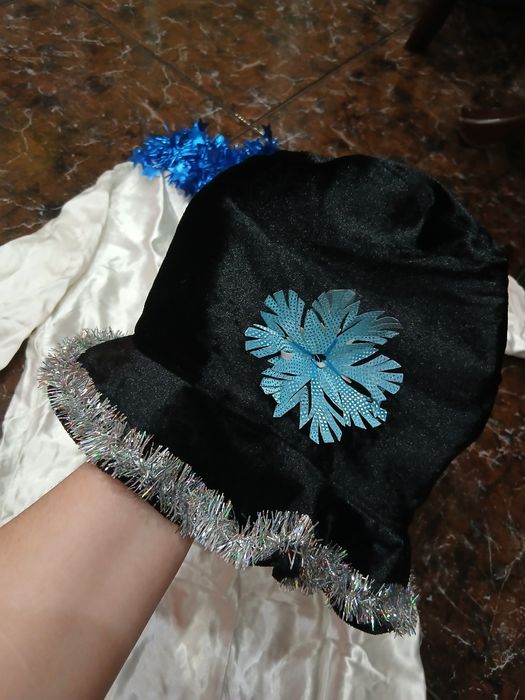 Новорічний костюм сніговика