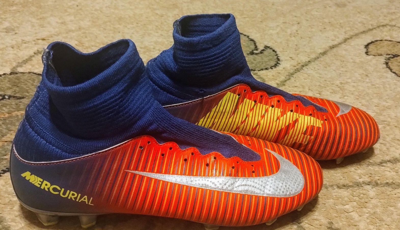 Buty korki dziecięce