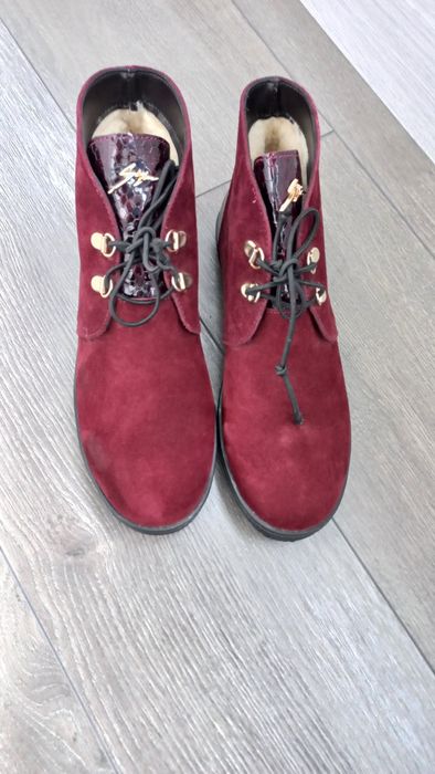 Зимові жіночі черевички