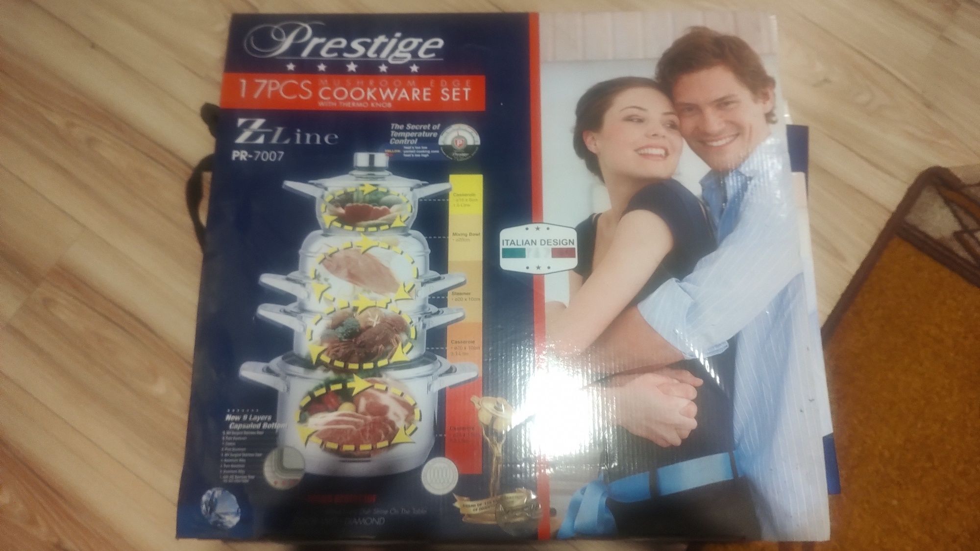 Zestaw garnków plus patelnia  na parze