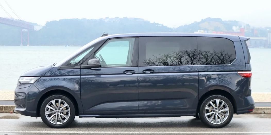 VW MULTIVAN T7 1.4 eHybrid Longa das poucas com condução Autónoma